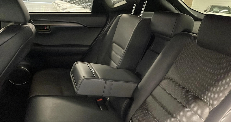 Lexus NX cena 128000 przebieg: 142270, rok produkcji 2017 z Gostyń małe 301